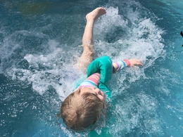 Play and Swim week activity